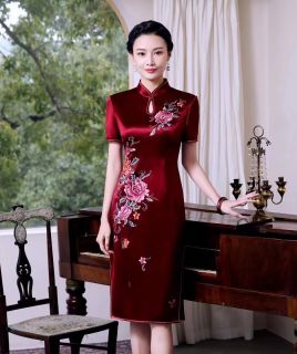 旗袍  妮卡丹奥  红装  礼服